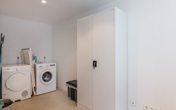 Property slide 20