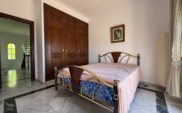 Property slide 12