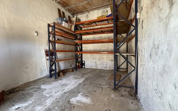 Property slide 29