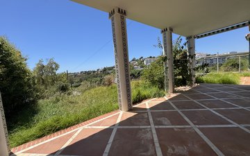 Property slide 9