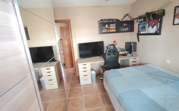 Property slide 18