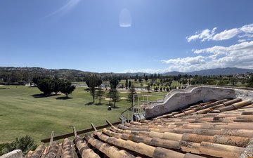Property slide 25