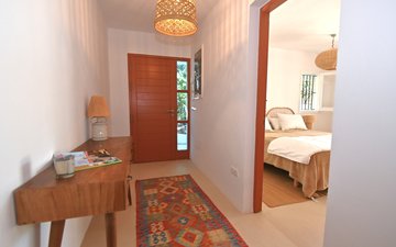 Property slide 21
