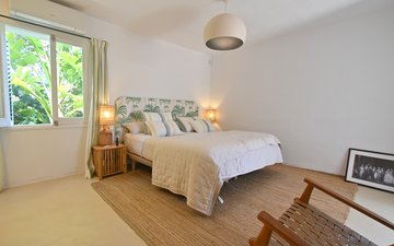 Property slide 15