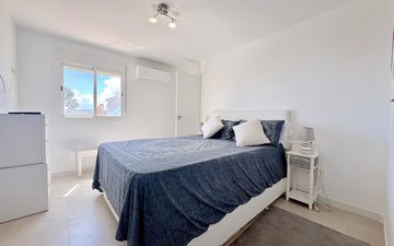 Property slide 30