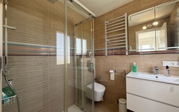 Property slide 15
