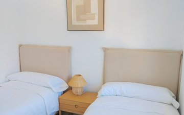 Property slide 18