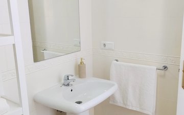 Property slide 21