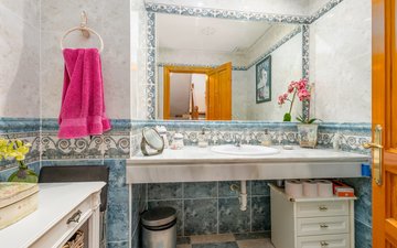 Property slide 27