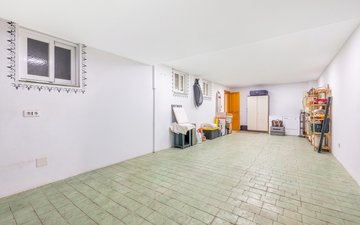 Property slide 36
