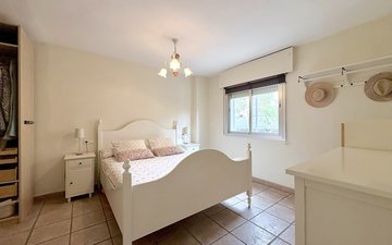 Property slide 30