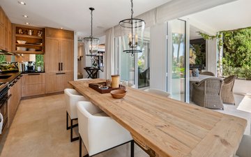 Property slide 25