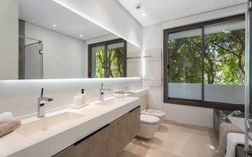 Property slide 50