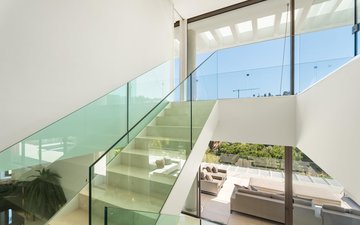Property slide 40