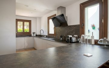 Property slide 10