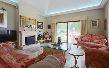 Property slide 7
