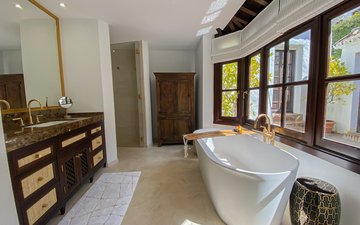 Property slide 24
