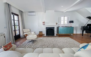 Property slide 4
