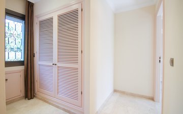 Property slide 20