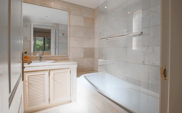Property slide 27