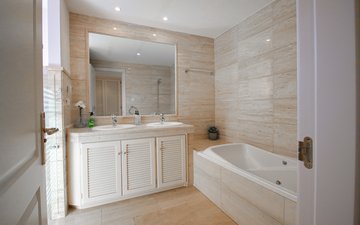 Property slide 30