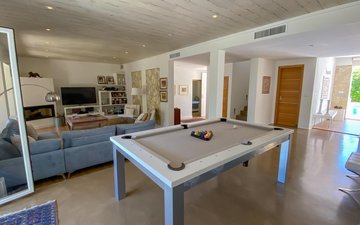 Property slide 10