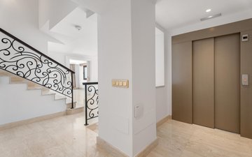 Property slide 46