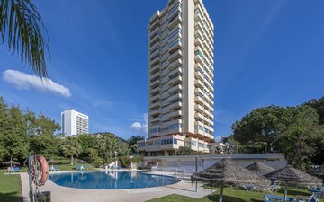 Property slide 30