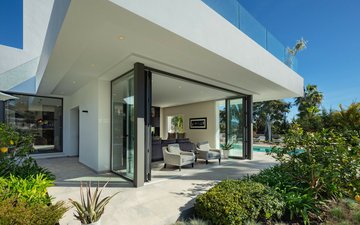 Property slide 22