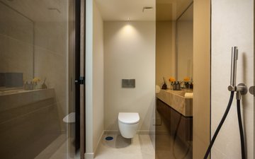 Property slide 32