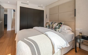 Property slide 39