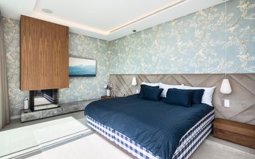 Property slide 31