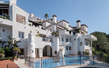 Property slide 21