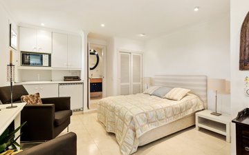 Property slide 31