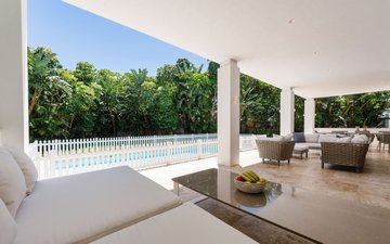 Property slide 16