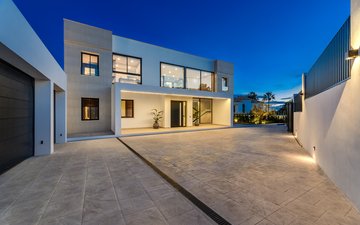 Property slide 29