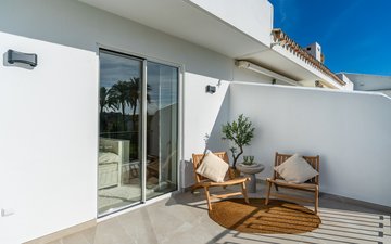 Property slide 19