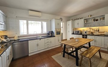 Property slide 22