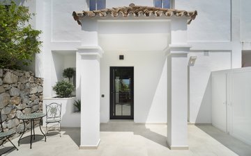 Property slide 14