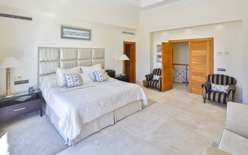Property slide 10