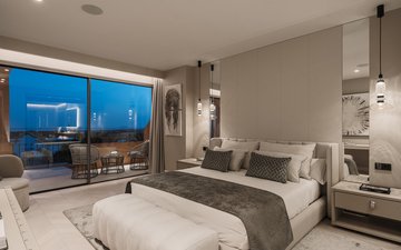 Property slide 24