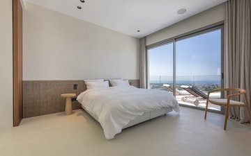 Property slide 14