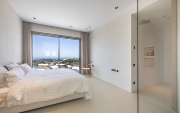 Property slide 17