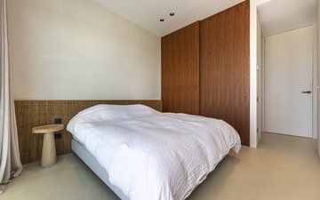 Property slide 24