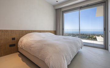 Property slide 25