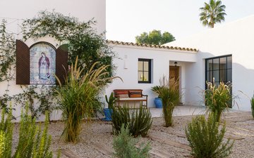 Property slide 16