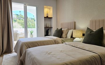 Property slide 16