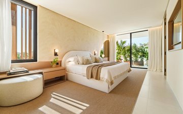 Property slide 17