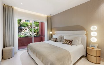 Property slide 18