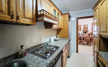 Property slide 10